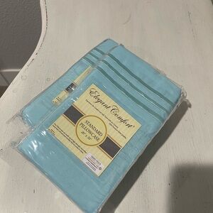 Elegant Comfort Aqua Pillowcases